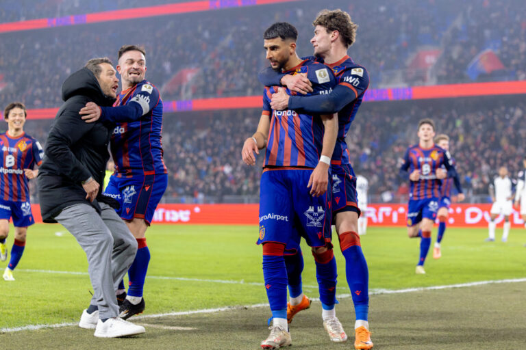 Spieler-Casting beim FC Basel: Stephan Lichtsteiner sucht die Super-Elf