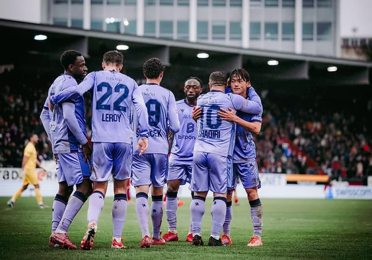 Tsunemoto schiesst den FCB in der Nachspielzeit zum Sieg