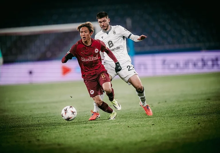 Der FCB kommt erst nach der Pause ins Spiel und verliert mit 1:3