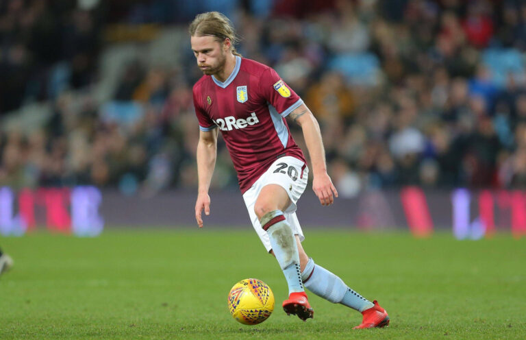 Der FC Basel in Europa: Ein Isländer, der auch mal beim FCB spielte, und ein Spanier als Erfolgstrainer: Das ist Aston Villa
