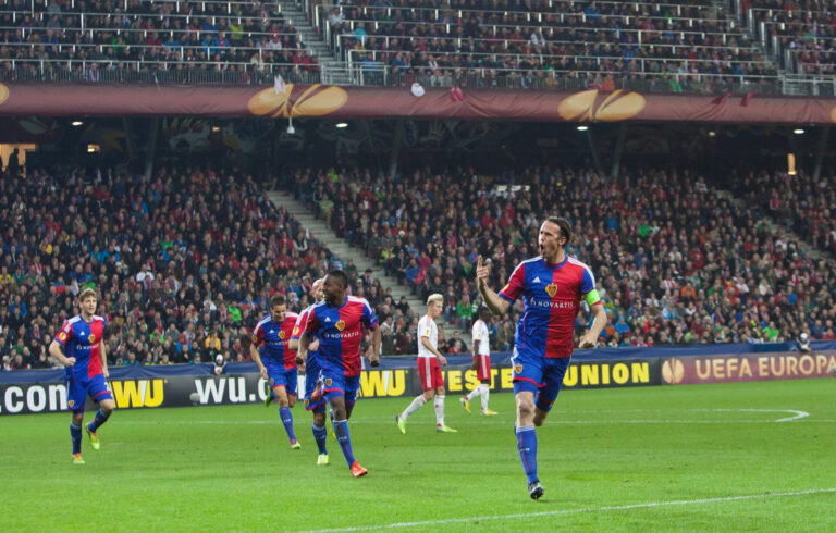 Der FC Basel in Europa: Ein umstrittener Club und ein Achtelfinal, der vielen FCB-Fans in Erinnerung geblieben ist