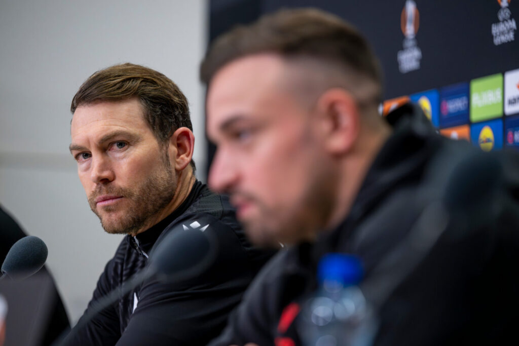 3if efzza1g8b6ubsh icq