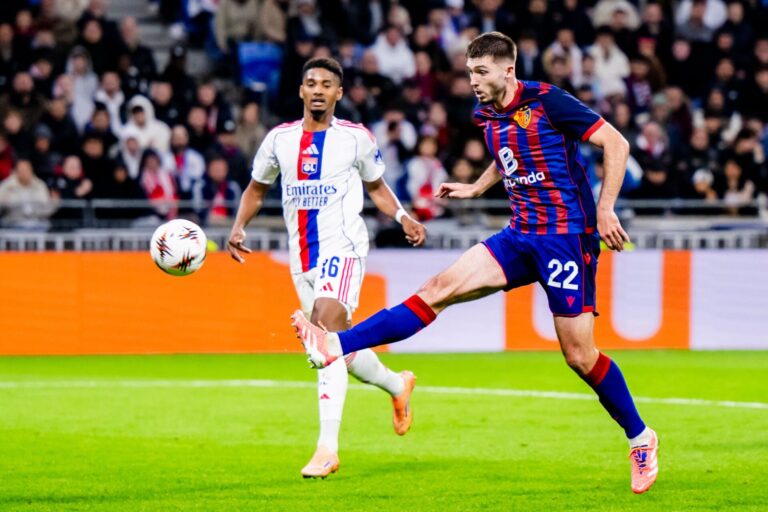 Ein Tolggen im Reinheft von Hitz, dafür verdienen sich Shaqiri und Leroy in Lyon die besten Basler Noten