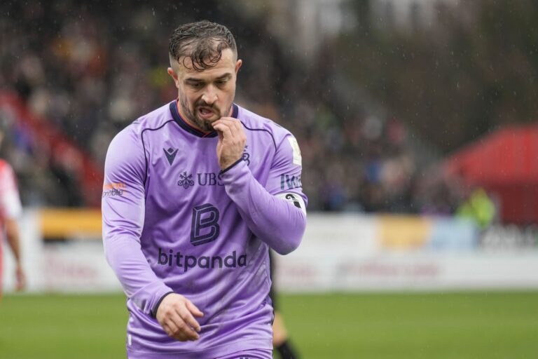 Schwacher FCB verschiesst Penalty, siegt aber dank spätem Tor