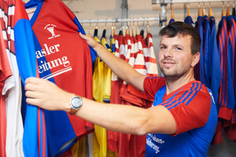 FCB: 50 Jahre Trikot-Werbung: «Als der FCB 1977 Meister wurde, fehlte sein erster Sponsor auf dem Trikot»
