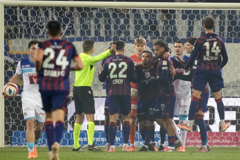 Sieg gegen den FC Luzern: Trotz verschossenem Shaqiri-Penalty: Der FCB gewinnt eine ereignisreiche Partie