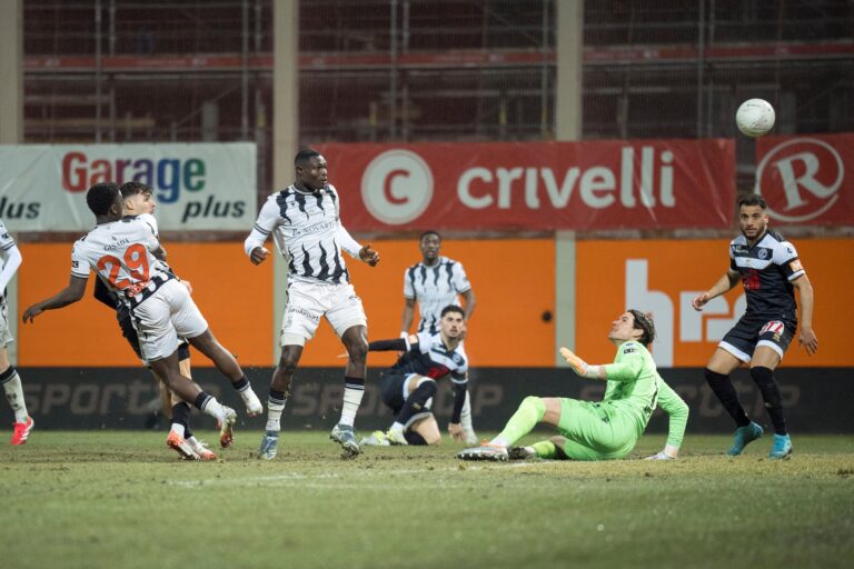 Alles zum FCB-Spiel in Lugano: Zwei Mal Pfosten, zwei Mal Latte, zwei Penaltys – Spektakel beim Spitzenspiel