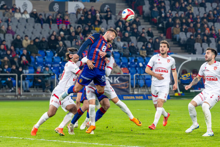 Meisterfeier im Joggeli?: Thun versucht, was dem FCZ beim FC Basel bereits gelang