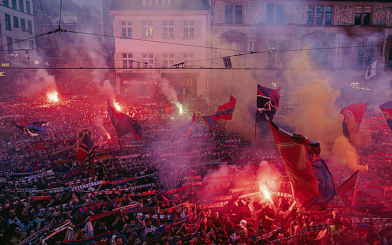 Impressionen der spontanen Meisterfeier 11.5.2025