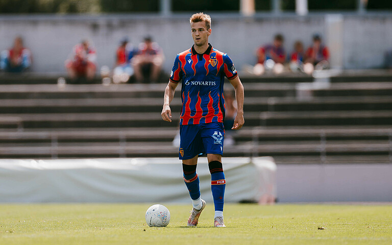 Arnau Comas wechselt zum RC Deportivo La Coruña