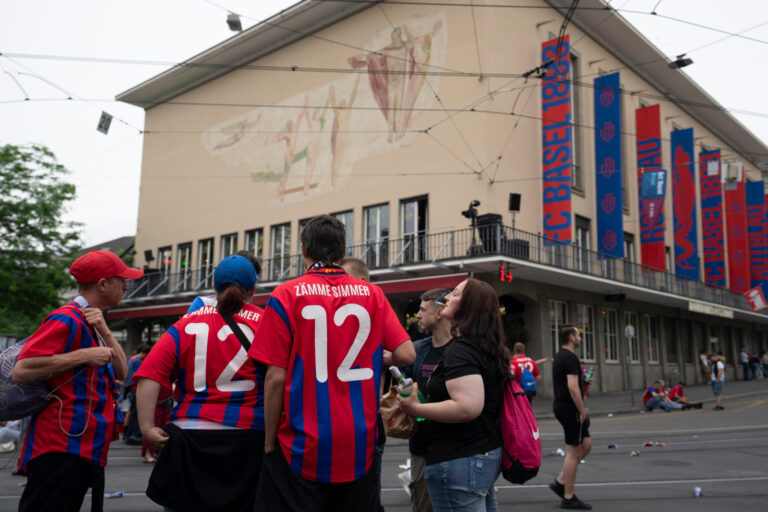 FCB sagt Barfi ab: Der FC Basel krönt sich in Bern – doch am Ende feiert keiner mehr