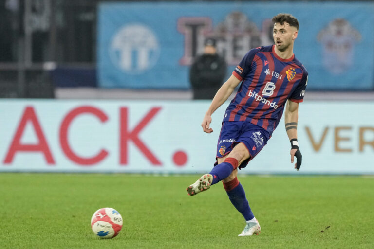 FCB-Linksverteidiger: RB Salzburg soll ein Auge auf Dominik Schmid geworfen haben