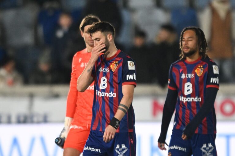 Dominik Schmid nach Desolat-Auftritt in Lausanne: «Das habe ich im FCB-Dress noch nie erlebt»