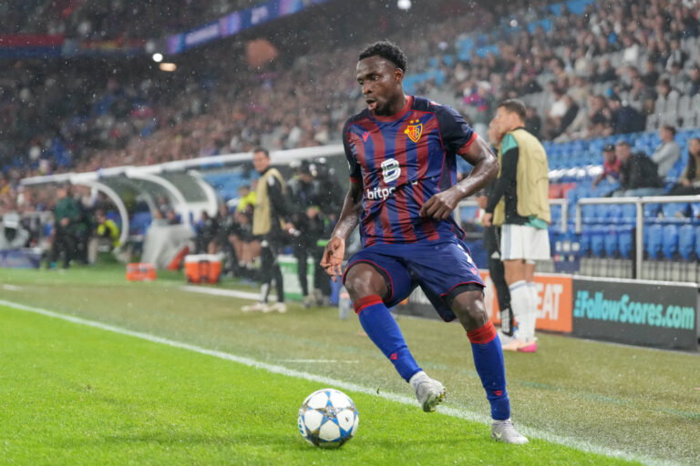 Transfergerücht: Zieht es Philip Otele in die Premier League?