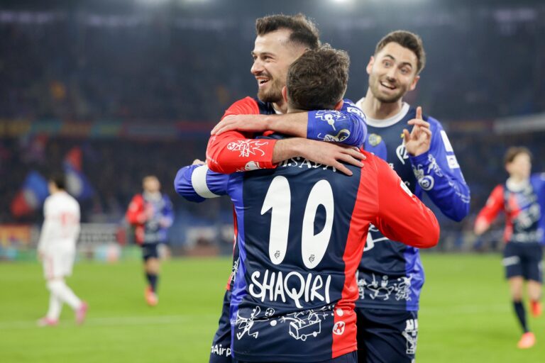 Die FCB-Spieler in der Einzelkritik: Schmid handelt zweimal richtig, Hitz bekommt kaum etwas zu tun