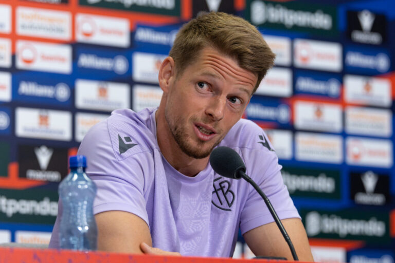 Goalie des FC Basel im Gespräch: Jonas Omlin: «Mich stört die Negativität, die aktuell um den Club herrscht»
