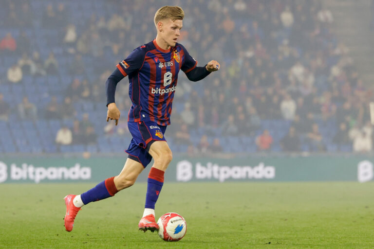 FCB: Abgang: Anton Kade wechselt in die Bundesliga