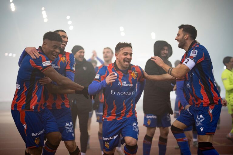 Alles zum FCB-Spiel gegen Zürich: Basler Jubel nach dem «Cupspiel» in Zürich