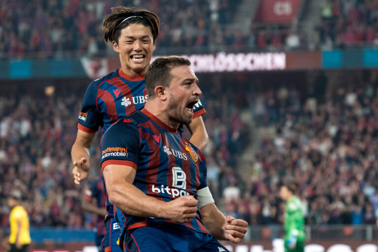 Die FCB-Spieler in der Einzelkritik: Schmid wird geohrfeigt, Shaqiri zaubert einen Penalty herbei