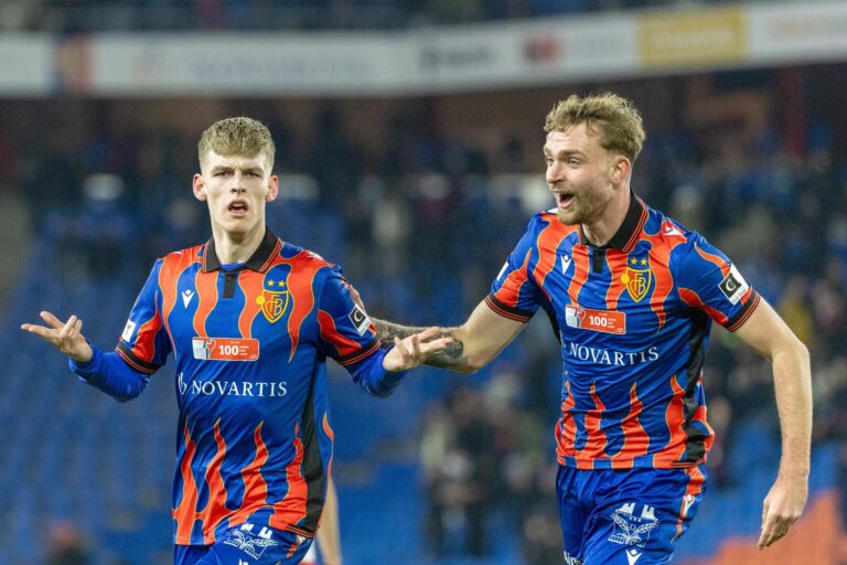 Die FCB-Spieler in der Einzelkritik: Kade rettet den FCB, Hitz und Fink bringen ihn eine Runde weiter