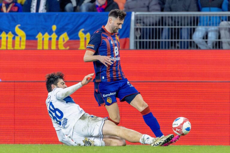 Einer spult ein immenses Pensum ab, einer wartet weiter auf ein Tor und der Captain ist nur Joker: Die FCB-Noten nach dem 0:0 gegen Lausanne