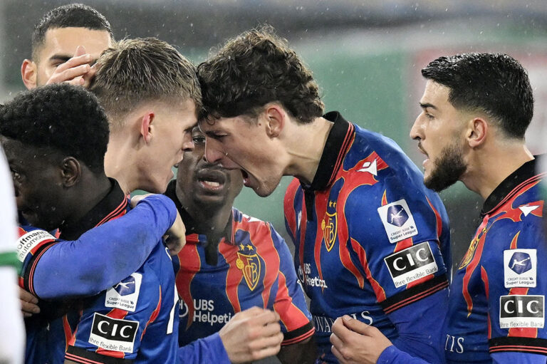 Ein trauriger Traoré und ein königlicher Kade beim Basler 1:1 in St. Gallen