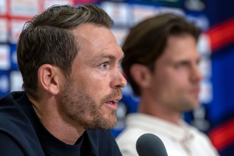 Warum der unter Druck stehende Trainer Stephan Lichtsteiner vor dem Saisonstart vor Zuversicht strotzt
