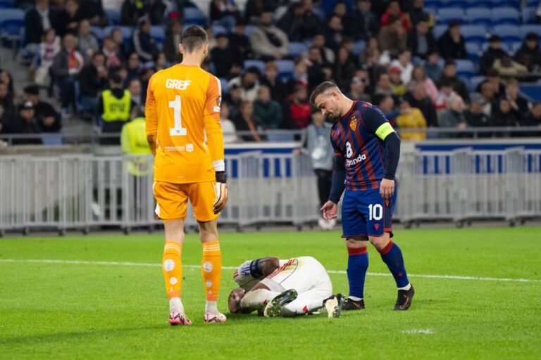 Falsch reagiert: Zeitspiel bei FCB-Pleite sorgt für grossen Unmut