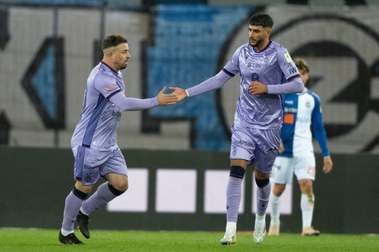 Drei Platzverweise, blasser FCB und frühe Shaqiri-Auswechslung