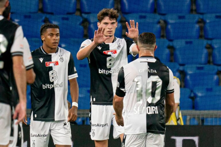 Broschinski trifft doppelt, Carlos vor dem Abflug und ein FCB, der Biel überfährt