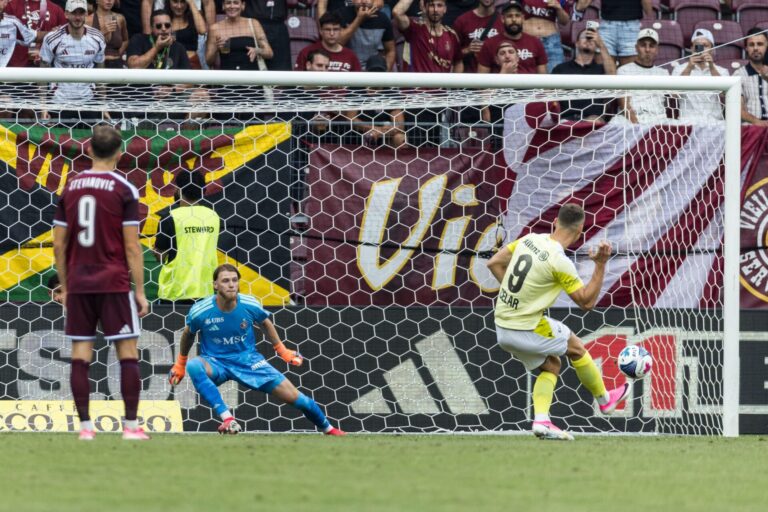 Celar erlöst die Basler vom Elfmeterpunkt: Der FCB feiert in Genf einen 1:0-Auftaktsieg