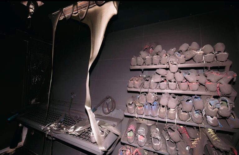 «Totalschaden»: FC Basel zeigt Bilder der ausgebrannten Kabine